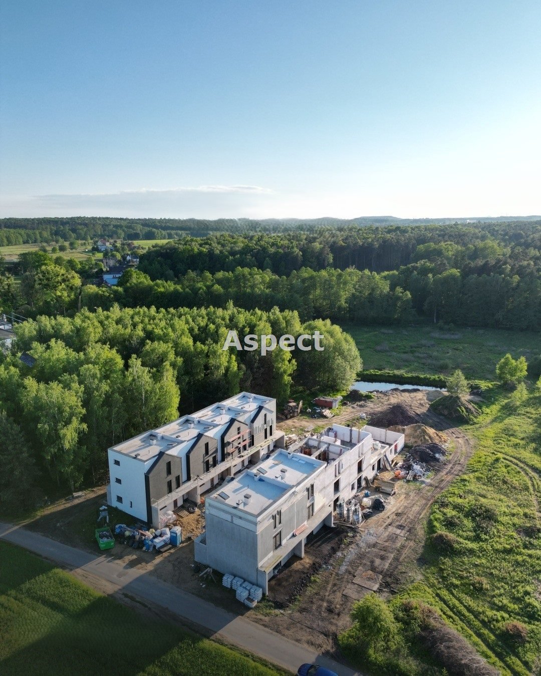 Nowoczesny apartament z ogródkiem w Żorach, 48 m2 Żory, Rowień  48m2 Foto 1