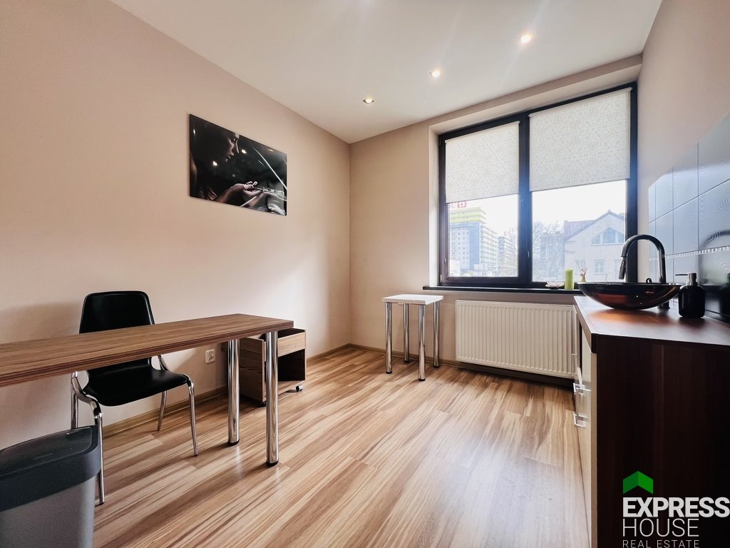 Przestronny lokal usługowy na Sienkiewicza z widokiem na miasto Białystok, Sienkiewicza, Henryka Sienkiewicza  36m2 Foto 1