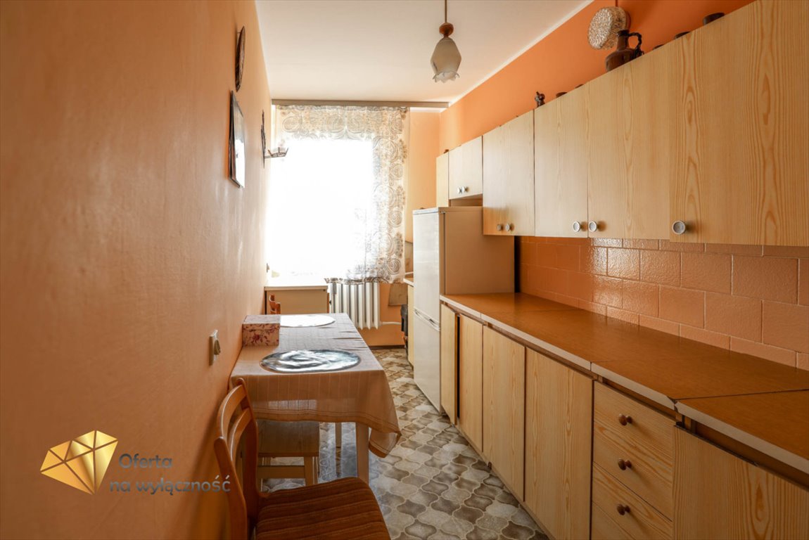 Mieszkanie dwupokojowe na sprzedaż Łęczna  48m2 Foto 1