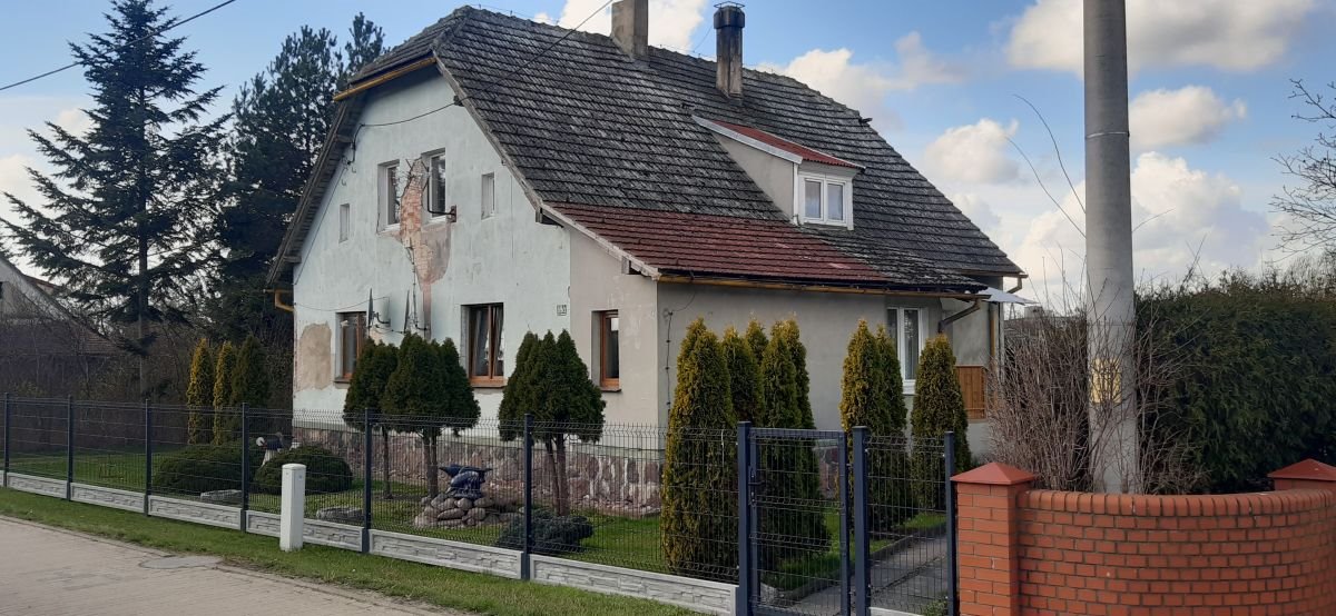 Mieszkanie dwupokojowe na sprzedaż Cieszków  76m2 Foto 1