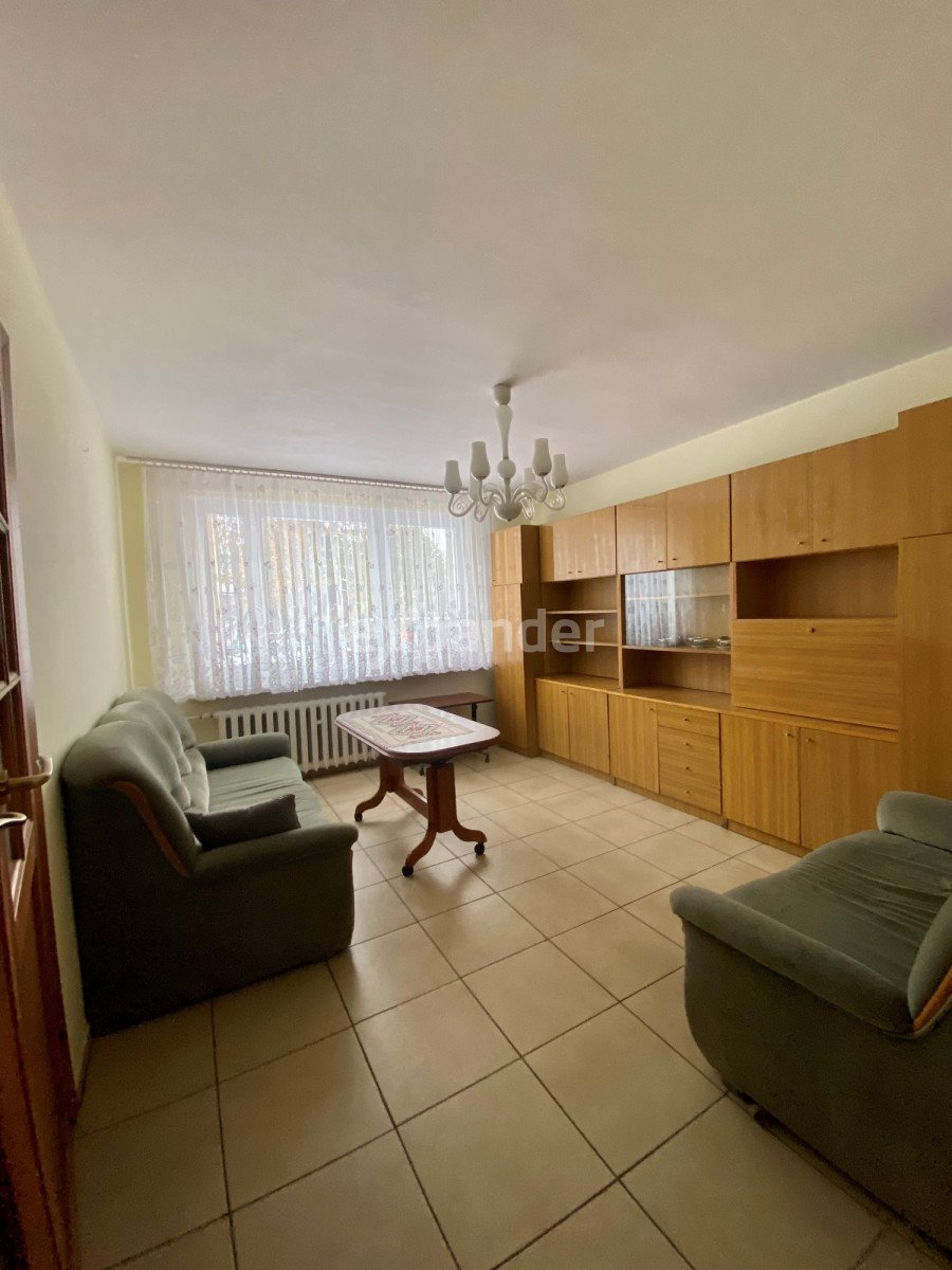 Mieszkanie dwupokojowe na wynajem Częstochowa, Aleja Najświętszej Maryi Panny  37m2 Foto 1