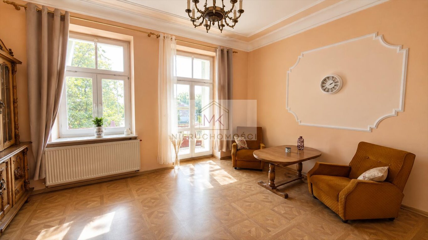 Sprzedam jasne 66 m² mieszkanie z kominkiem i dwoma balkonami Brzeg  66m2 Foto 1