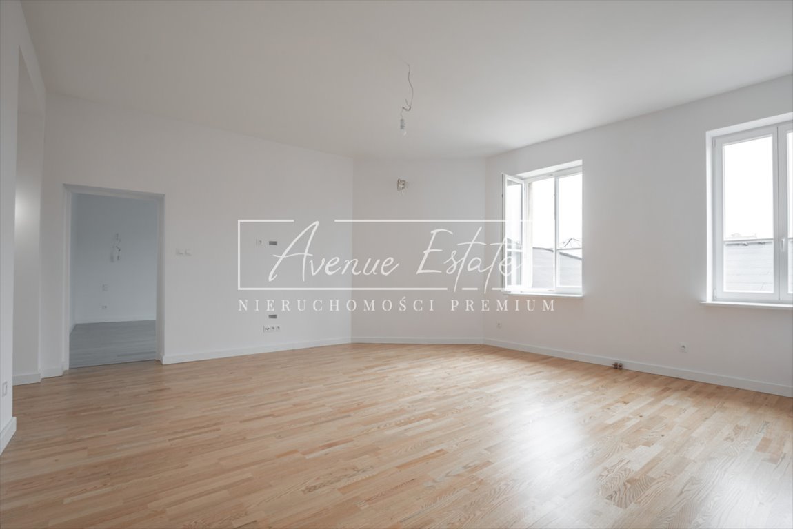 Przestronne 90 m² apartament w sercu Warszawy z potencjałem Warszawa, Śródmieście  85m2 Foto 1