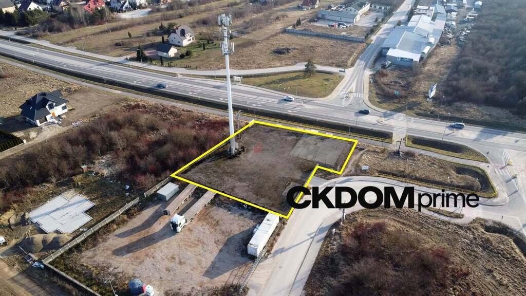 Działka na wynajem w Chęcinach, 2800 m², ogrodzona i oświetlona Chęciny  2 800m2 Foto 1