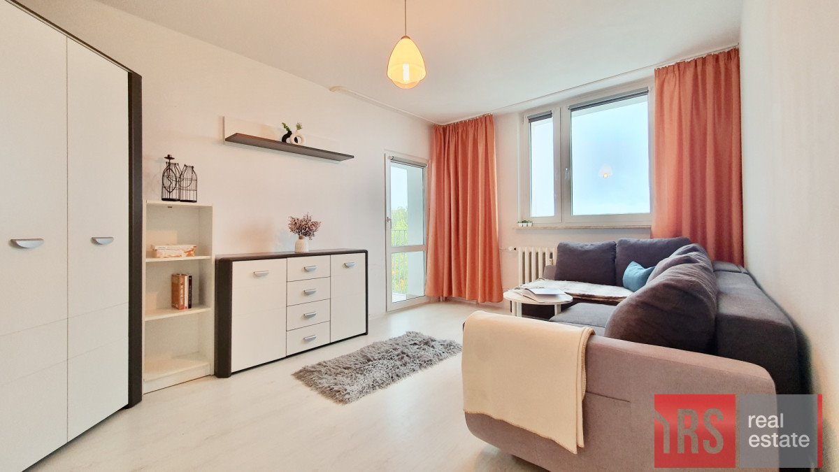 Mieszkanie dwupokojowe na wynajem Zielona Góra, Piastowskie, Świętych Cyryla i Metodego  53m2 Foto 1