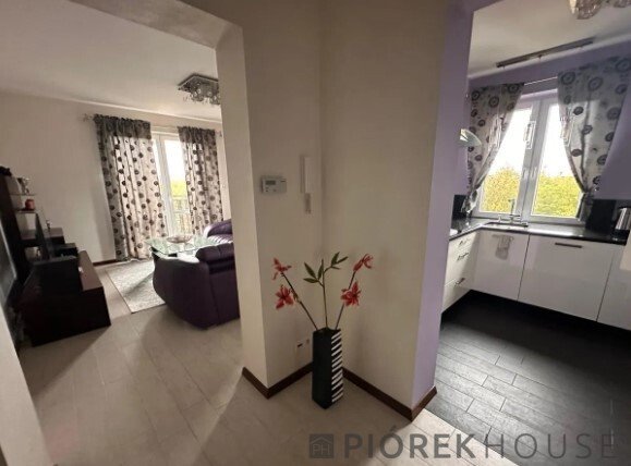 Mieszkanie czteropokojowe  na sprzedaż Marki, Inżynierów  65m2 Foto 1