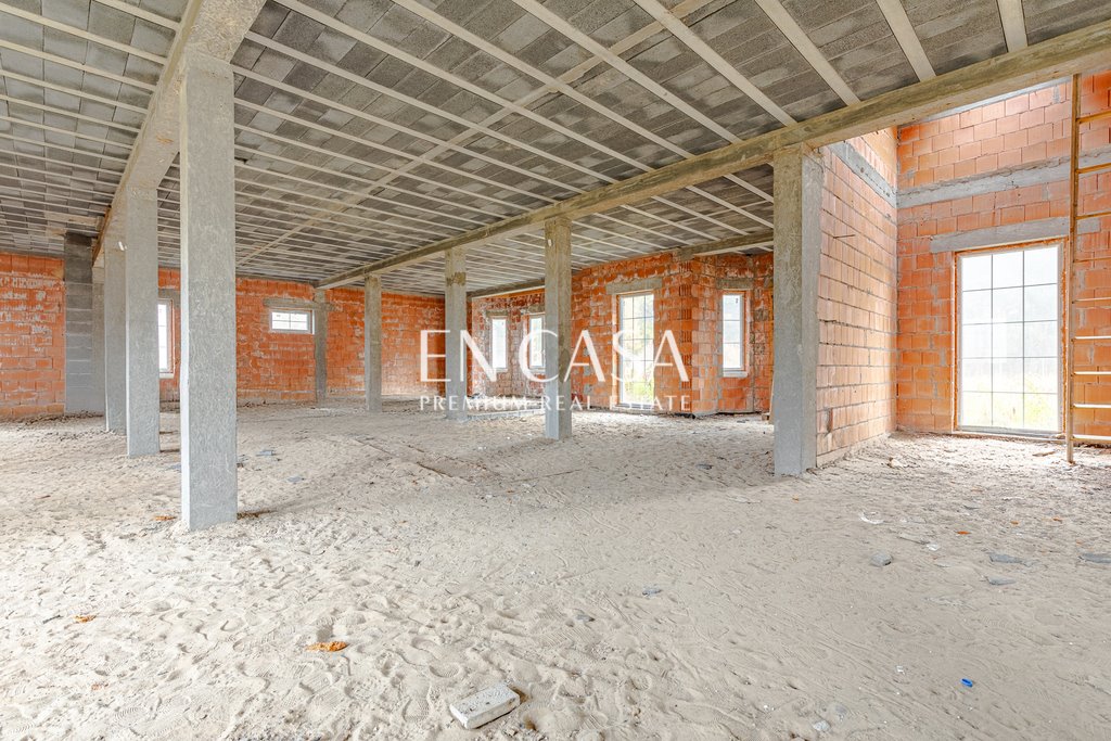 Lokal użytkowy na sprzedaż Sierzchów  820m2 Foto 7