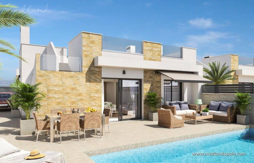 Stylowa villa z prywatnym basenem i solarium w San Fulgencio Hiszpania, San Fulgencio  99m2 Foto 1