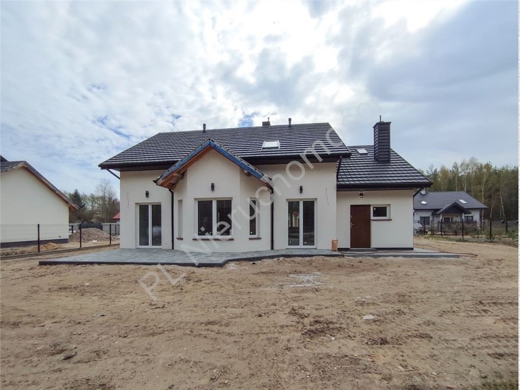 Dom wolnostojący 200 m2 w leśnej okolicy, stan deweloperski Miedniewice  200m2 Foto 1