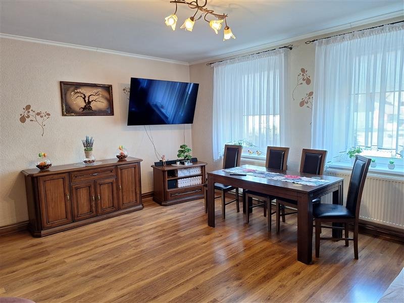 Dom z gospodarstwem 1,27 ha, 5 pokoi, garaże polecam Słowino, Słowino  192m2 Foto 1