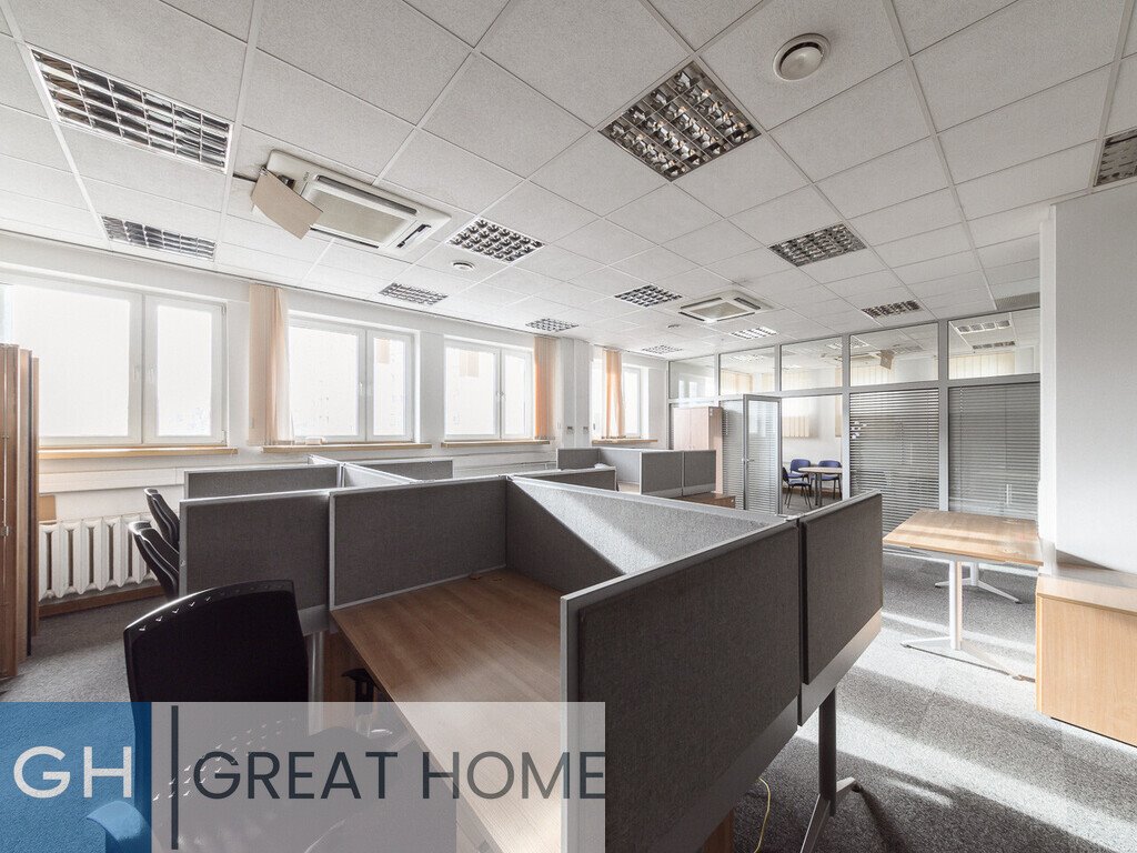 Atrakcyjne biuro 36 m2 blisko metra Targówek z klimatyzacją Warszawa, Targówek, ks. Piotra Skargi  36m2 Foto 1