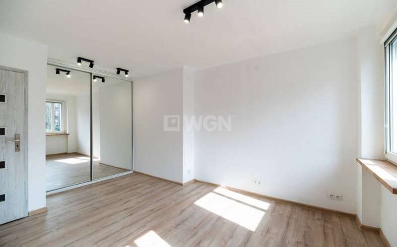 Przestronne 3-pokojowe mieszkanie z balkonem, jasne i dobrze doświetlone kalisz, Nowy Świat  56m2 Foto 1