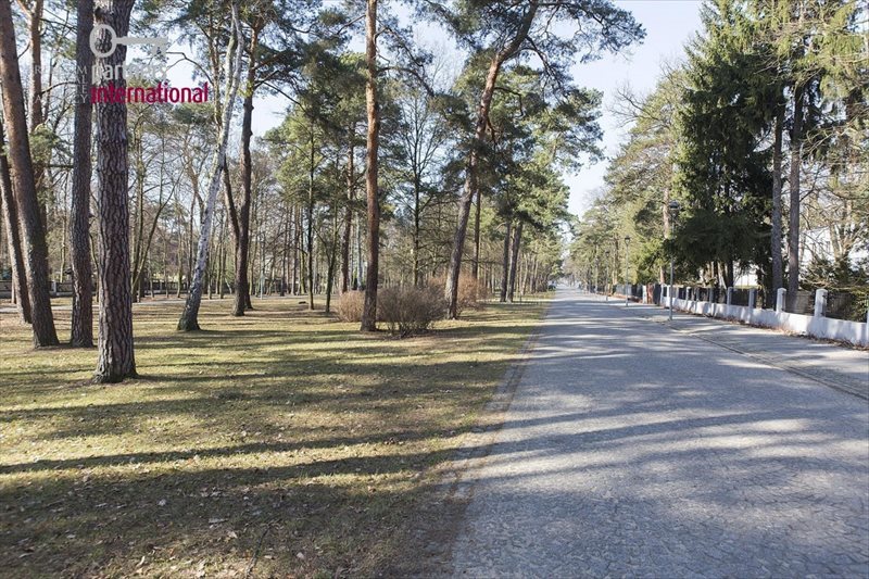 Działka budowlana na sprzedaż Konstancin-Jeziorna, SIENKIEWICZA PRZY PARKU ZDROJOWYM - WILLA MUSZKA 2 650m2 Foto 1 Działka budowlana na sprzedaż Konstancin-Jeziorna, SIENKIEWICZA PRZY PARKU ZDROJOWYM - WILLA MUSZKA 2 650m2 Foto 1
