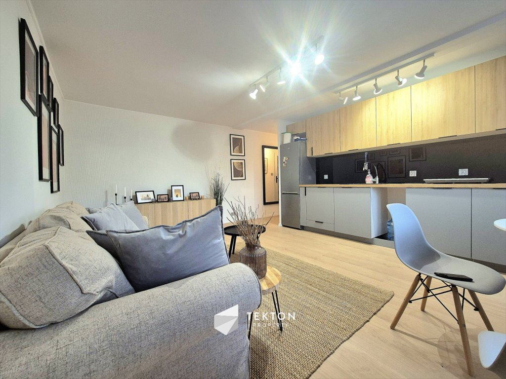 Mieszkanie dwupokojowe na sprzedaż Łódź, Górna, Lubelska  37m2 Foto 1