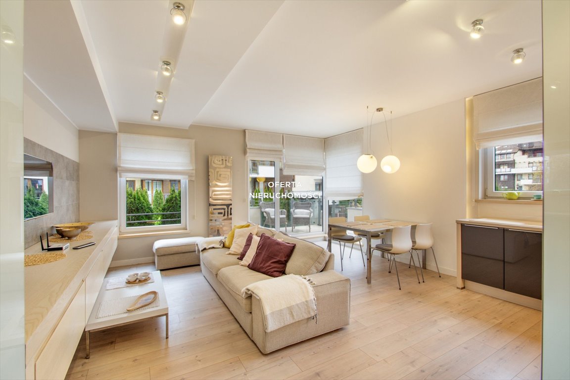 Eleganckie 50 m² mieszkanie na wysokim parterze, osiedle Bajkowe Kołobrzeg, Zamoście, Mazowiecka 26H  50m2 Foto 1