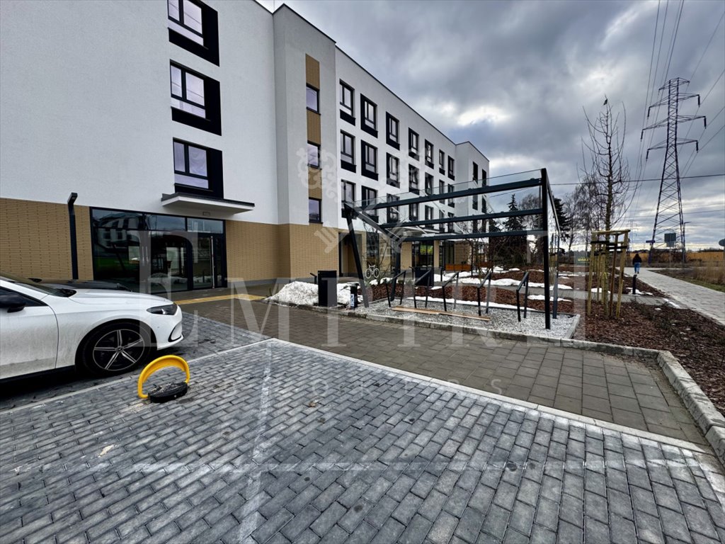 Nowoczesny lokal 98 m² z dużą witryną i dwoma wejściami Warszawa, Bemowo, Szeligowska  98m2 Foto 1