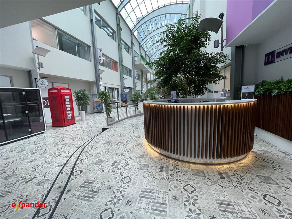 Biuro 36 m² z witryną, komfort i lokalizacja Katowice, Wojciecha Korfantego  36m2 Foto 1