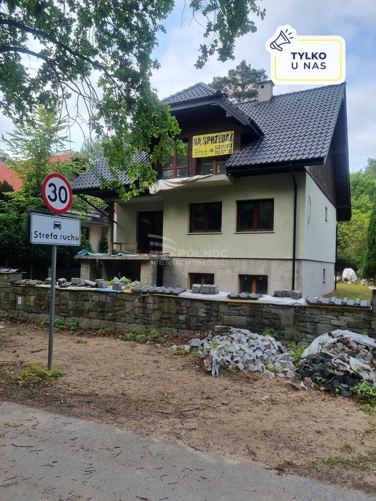 Dom na sprzedaż Barycz  200m2 Foto 1