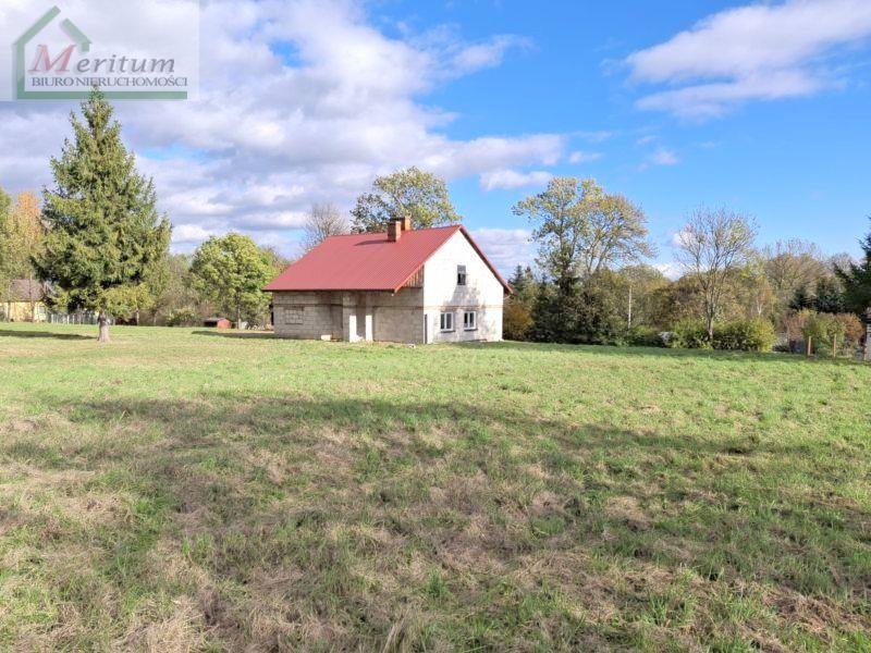 Ustrobna Dom 80 m2 na 21 arowej działce z potencjałem Ustrobna  80m2 Foto 1