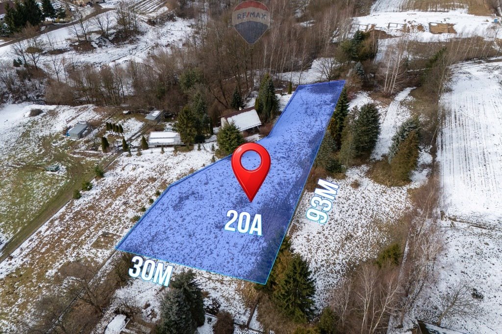 Działka 2013 m² pod dom i usługi w spokojnej okolicy Stadniki  2 013m2 Foto 1