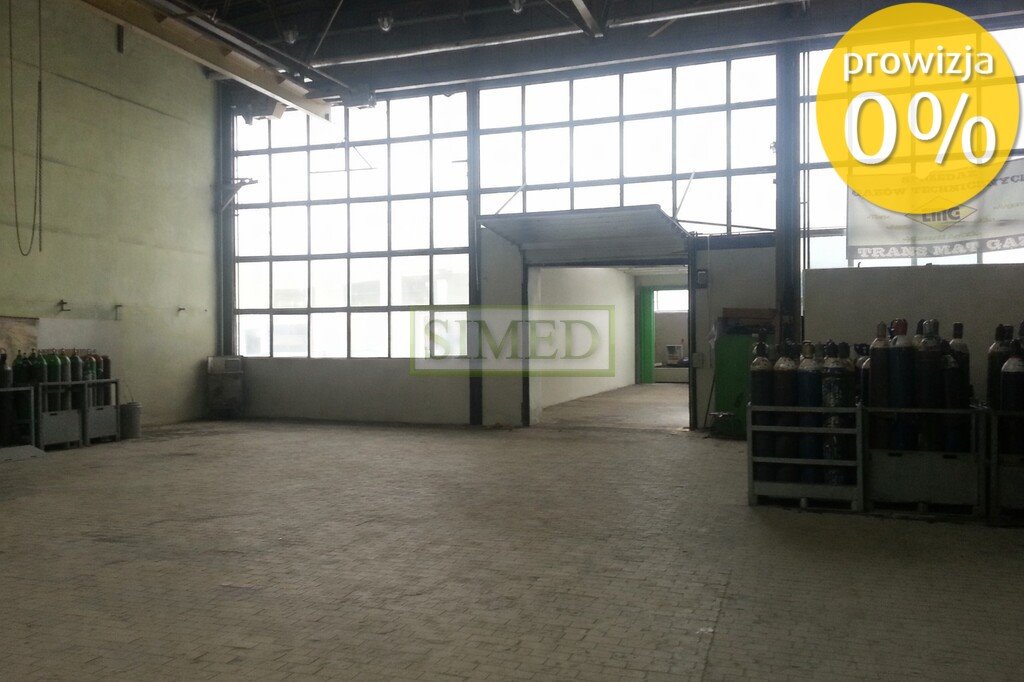 Magazyn 410 m² z wjazdem, ochroną i światłem dziennym Warszawa, Bielany  410m2 Foto 1