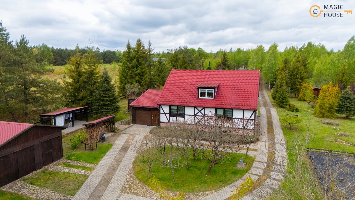 Luksusowa posiadłość 430 m² z ogrodem, lasem i garażem Cząstkowo  430m2 Foto 1