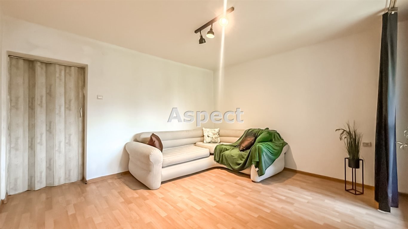 Mieszkanie dwupokojowe na sprzedaż Katowice  45m2 Foto 1