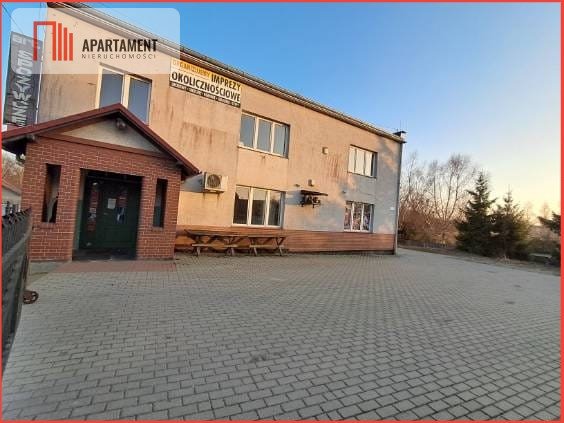 Na wynajem przestronny lokal 290 m² z dużym parkingiem w Godziszewie Godziszewo  290m2 Foto 1