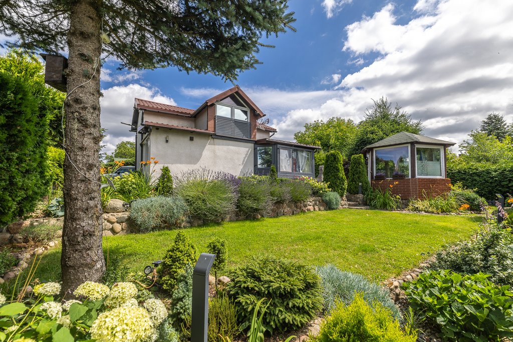 Działka z domem 70m2, garażem i ogrodem w Osowie Gdańsk, Osowa, Meteorytowa  350m2 Foto 1