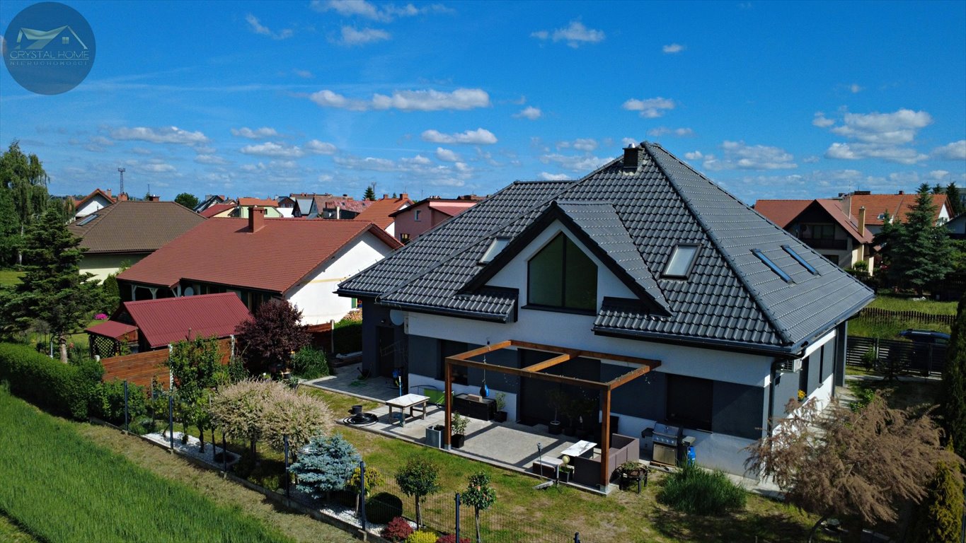 Nowoczesny dom 288m2 z inteligentnym systemem i wysokim standardem Jaworzyna Śląska  288m2 Foto 1