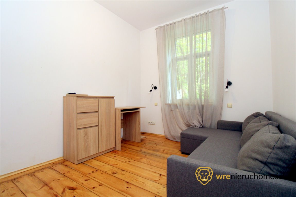 Pokój 12 m² w spokojnej okolicy (blisko Akademii Wojsk Lądowych) Wrocław, Karłowice, Piotra Czajkowskiego  10m2 Foto 1