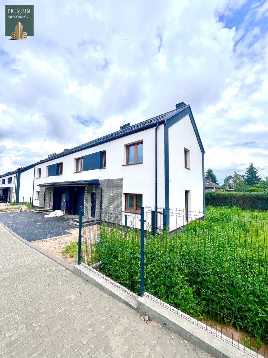 Nowoczesny bliźniak z ogrodem i placem zabaw - Wasilków Wasilków, Jurowiecka  131m2 Foto 1