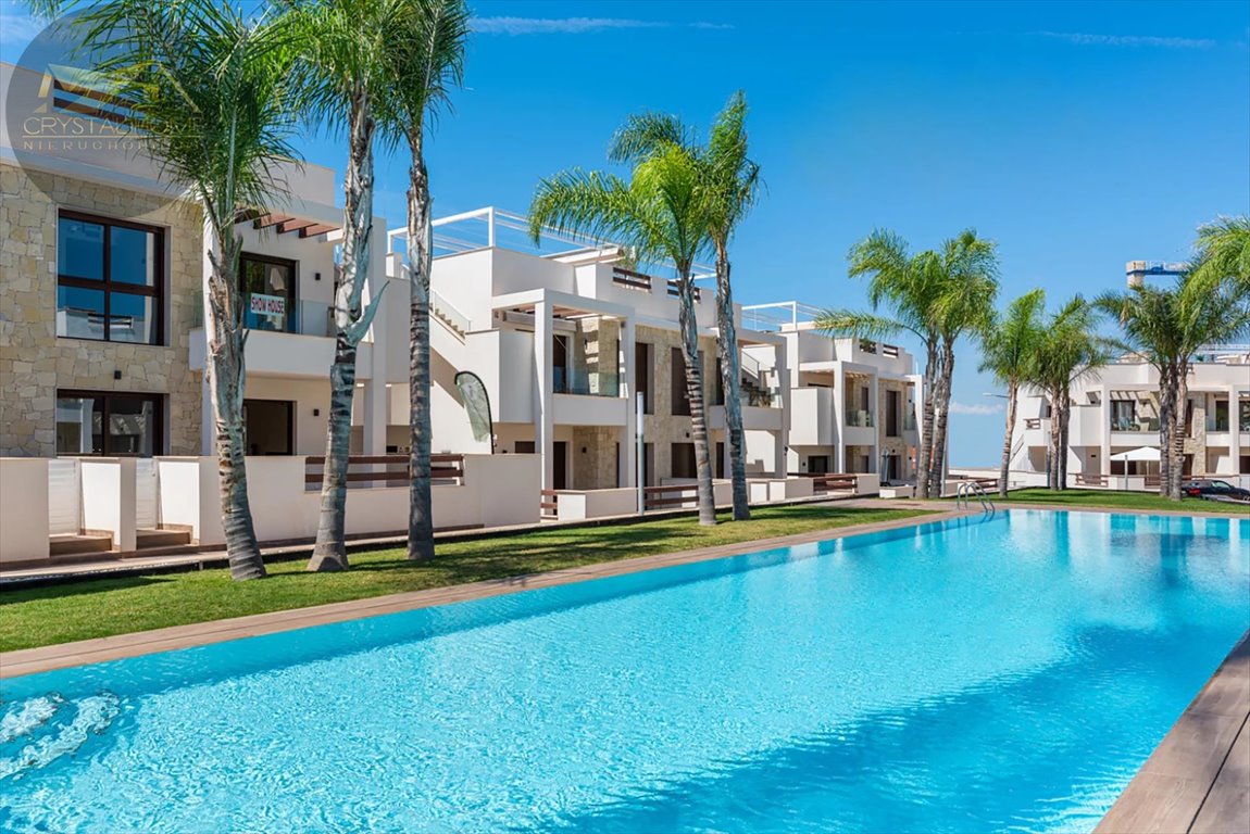 Nowoczesne bungalow w Los Balcones z basenem i solarium Hiszpania, Torrevieja  63m2 Foto 1