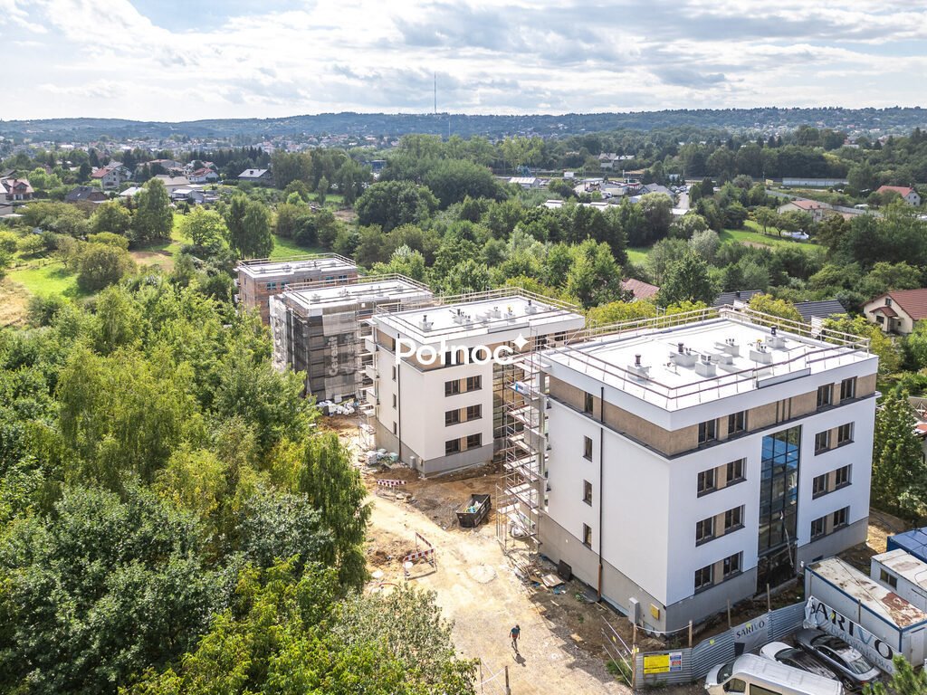 Nowoczesne 4-pokojowe mieszkanie z balkonem i komórką zapraszam Wieliczka, Dębowa  87m2 Foto 1