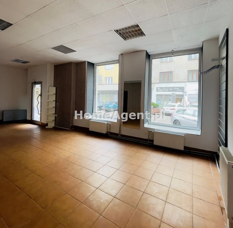 Lokal użytkowy 90 m² w centrum Mysłowic (duża sala) Mysłowice  90m2 Foto 1