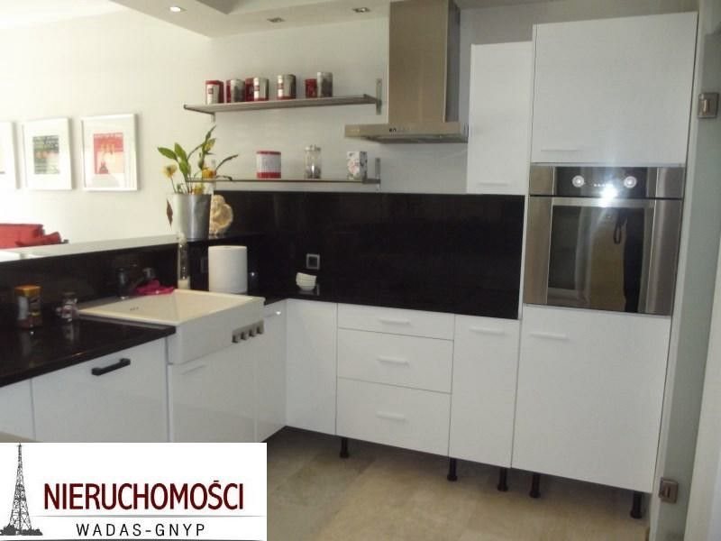 Dom na wynajem Gliwice, Śródmieście 241m2 Foto 1 Dom na wynajem Gliwice, Śródmieście 241m2 Foto 1