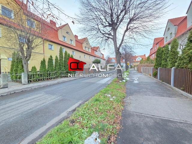 Mieszkanie dwupokojowe na sprzedaż Świdnica  63m2 Foto 1