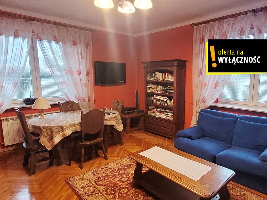 Przestronne 60 m² na 3. piętrze w kamienicy przy Zagórskiej Kielce, Zagórska  60m2 Foto 1