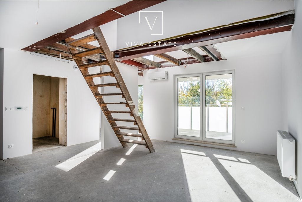 Mieszkanie trzypokojowe na sprzedaż Zamienie, Błędna  81m2 Foto 1