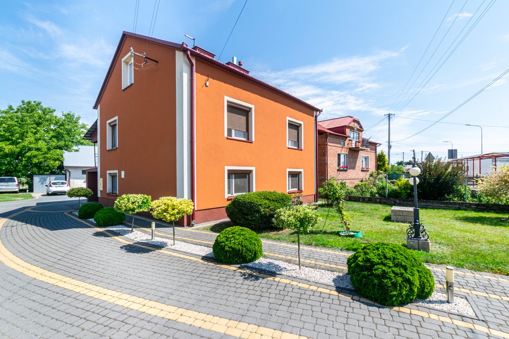 Przestronny dom 160 m² z tarasem i możliwością dokupienia działki Łukawiec  160m2 Foto 1