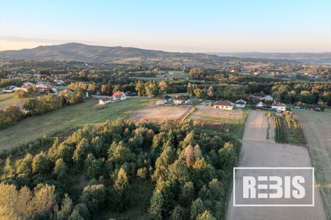 Widokowa działka budowlana 40a z WZ, media, nachylona Bączal Dolny  4 000m2 Foto 1