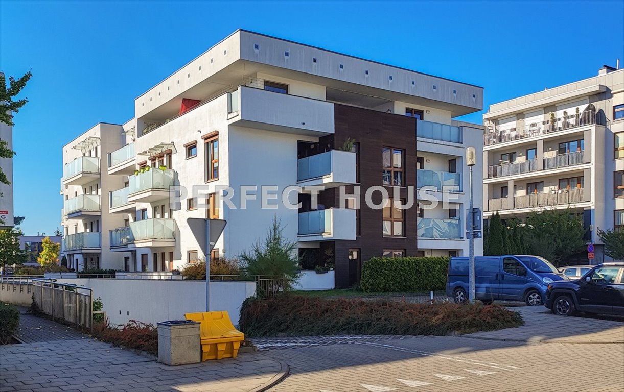 Komfortowe 3 pokoje z dużym tarasem i ogródkiem Poznań, Grunwald  64m2 Foto 1