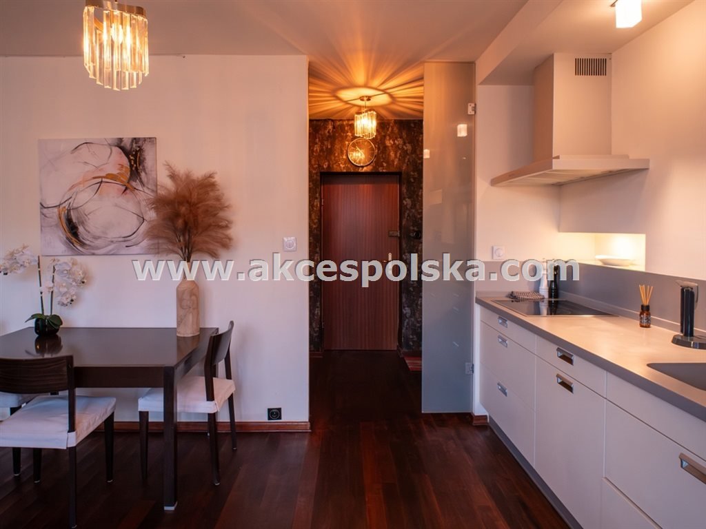 Przestronne 3-pokojowe mieszkanie z 2 balkonami w centrum Warszawy Warszawa, Śródmieście, Sapieżyńska  71m2 Foto 1