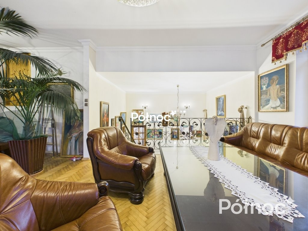 Polecam przestronny dom 180 m² z antresolą i ogrodem w Bochni Bochnia, Nad Babicą  180m2 Foto 1