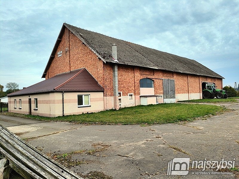 Lokal użytkowy na sprzedaż Kamień Pomorski, obrzeża  750m2 Foto 3