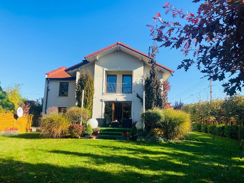 Przestronny dom 250 m² z ogrodem, 5 pokoi, garaż, Lisniec Częstochowa, Lisiniec  250m2 Foto 1