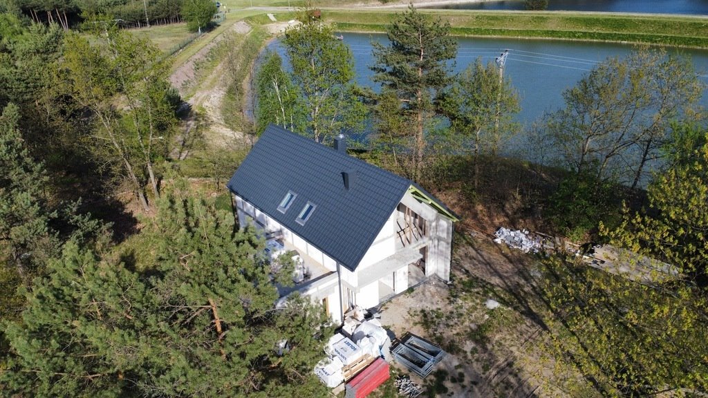 Dom w Dąbrówkach - 152 m² z tarasem i garażem Dąbrówki  152m2 Foto 1