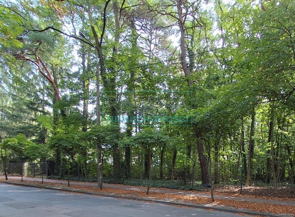 Działka 1697 m2 pod dom jednorodzinny w Milanówku Milanówek  1 697m2 Foto 1