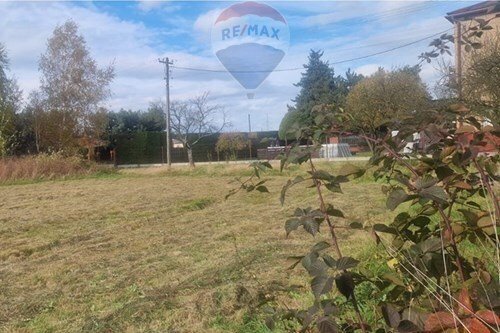 Działka pod zabudowę mieszkaniową i usługową, 1200 m² Pruchna, Katowicka  1 200m2 Foto 1