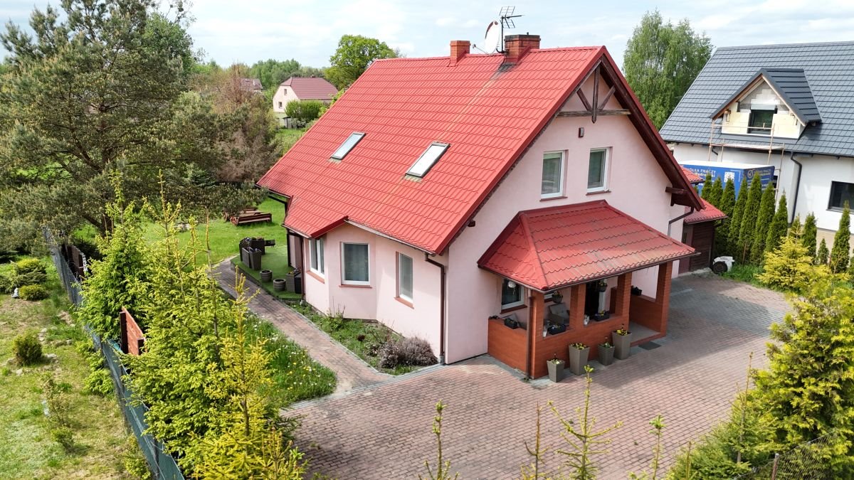 Dom z niezależną kawalerką - Jabłowo - 113 m² Jabłowo, Działkowa  194m2 Foto 1